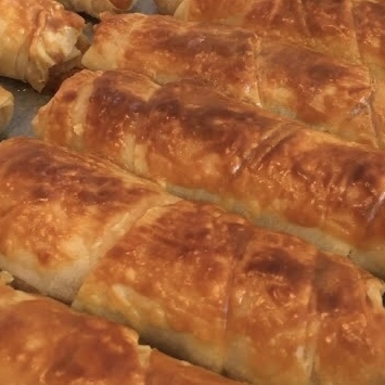 Unlu Çıtır Börek
