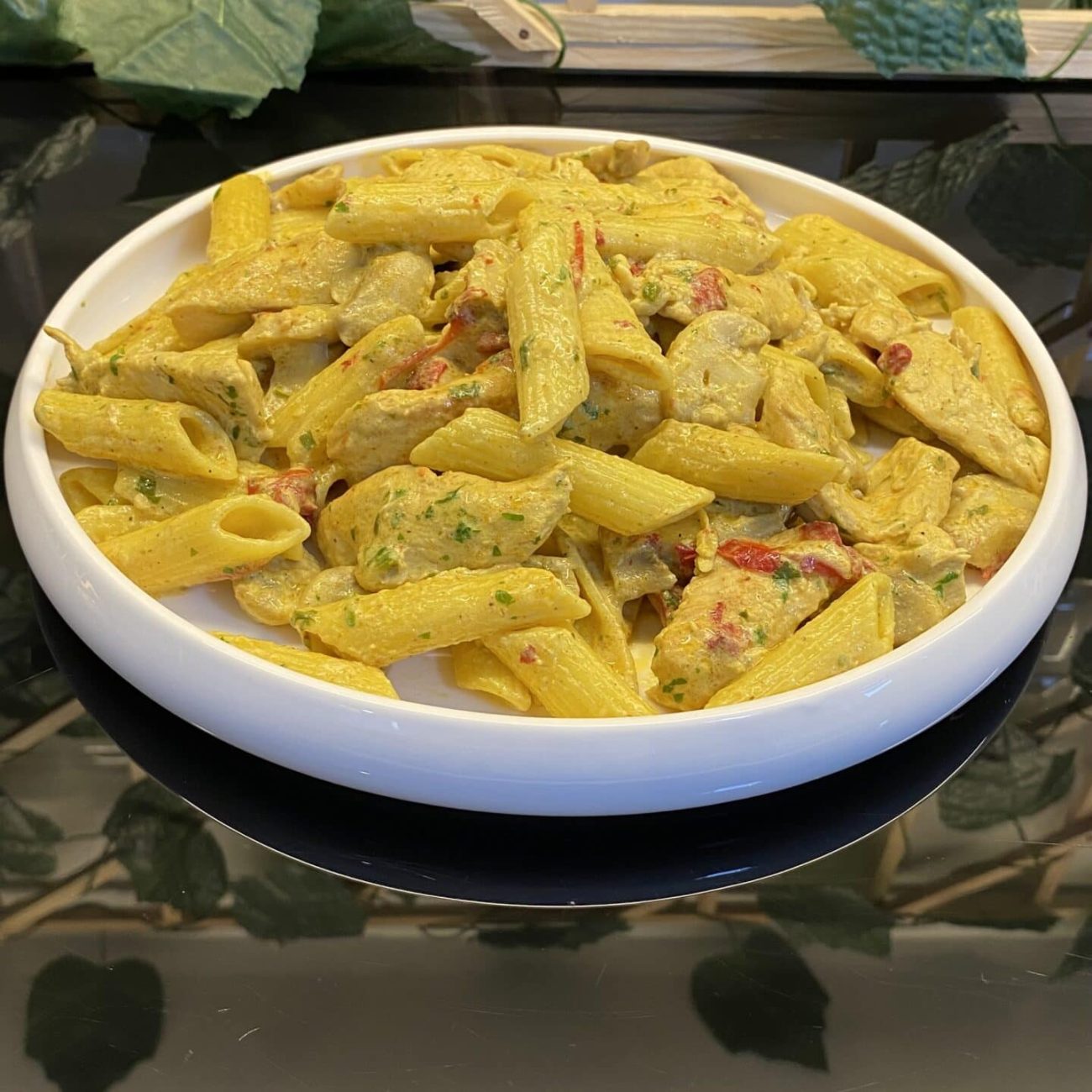 Kremalı Tavuklu Makarna
