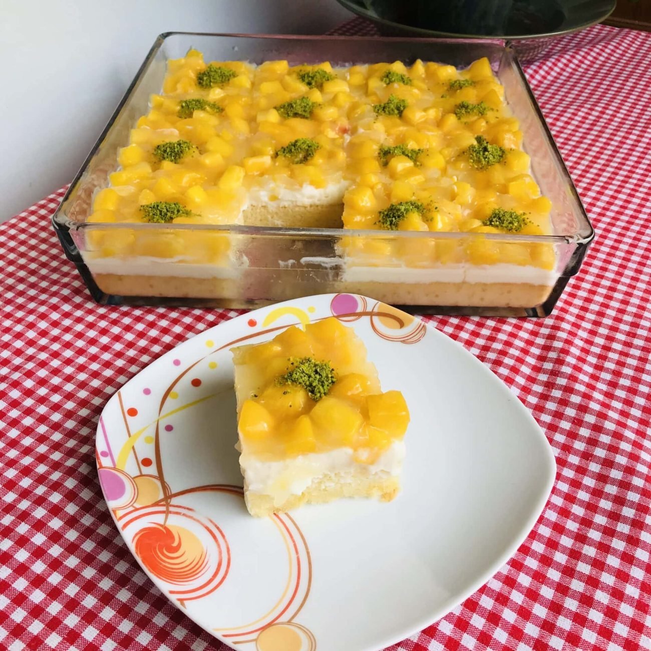 Şeftalili Yaz Pastası