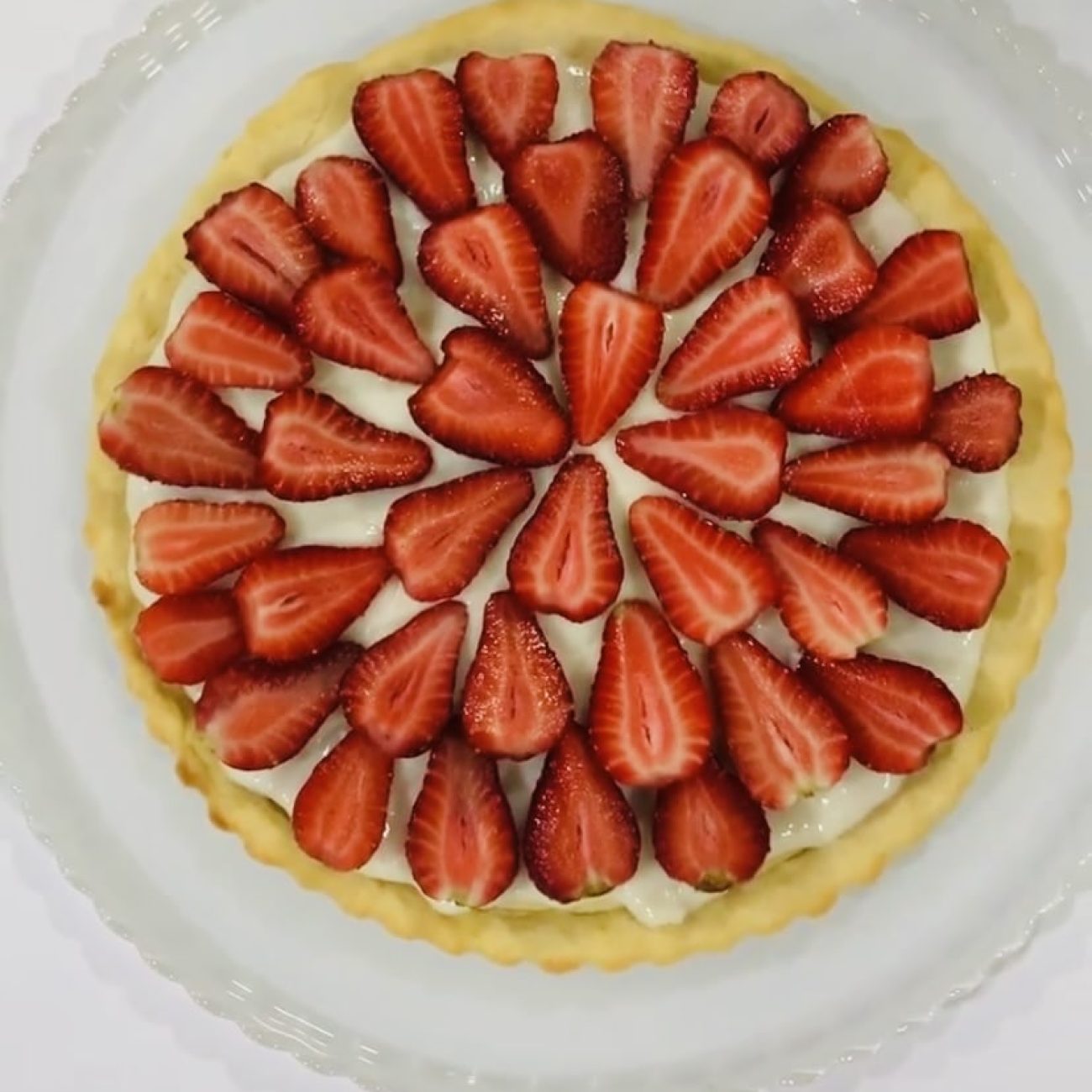 Çilekli Tart