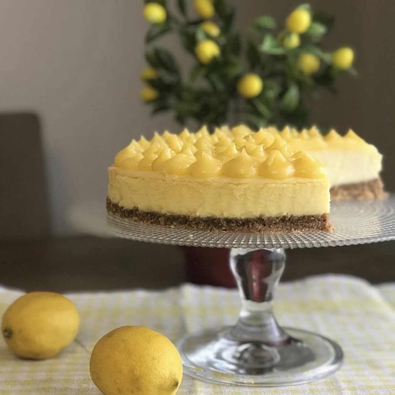 Limon Soslu Cheesecake
