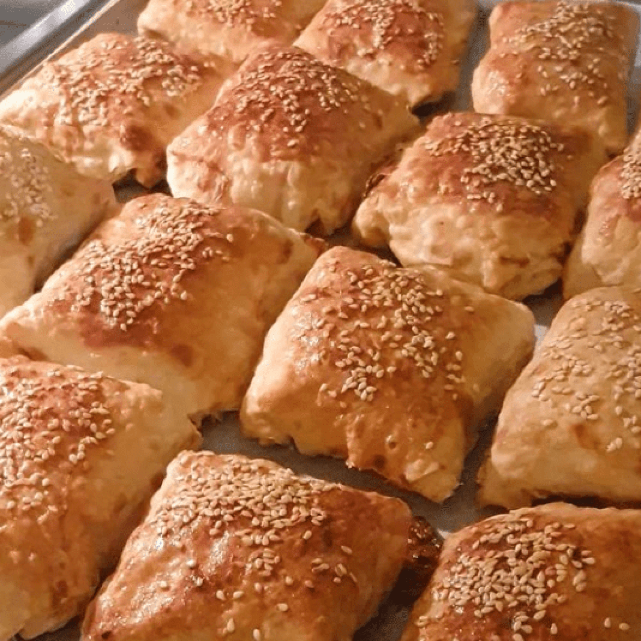 Hazır Yufkadan Ispanaklı Talaş Böreği
