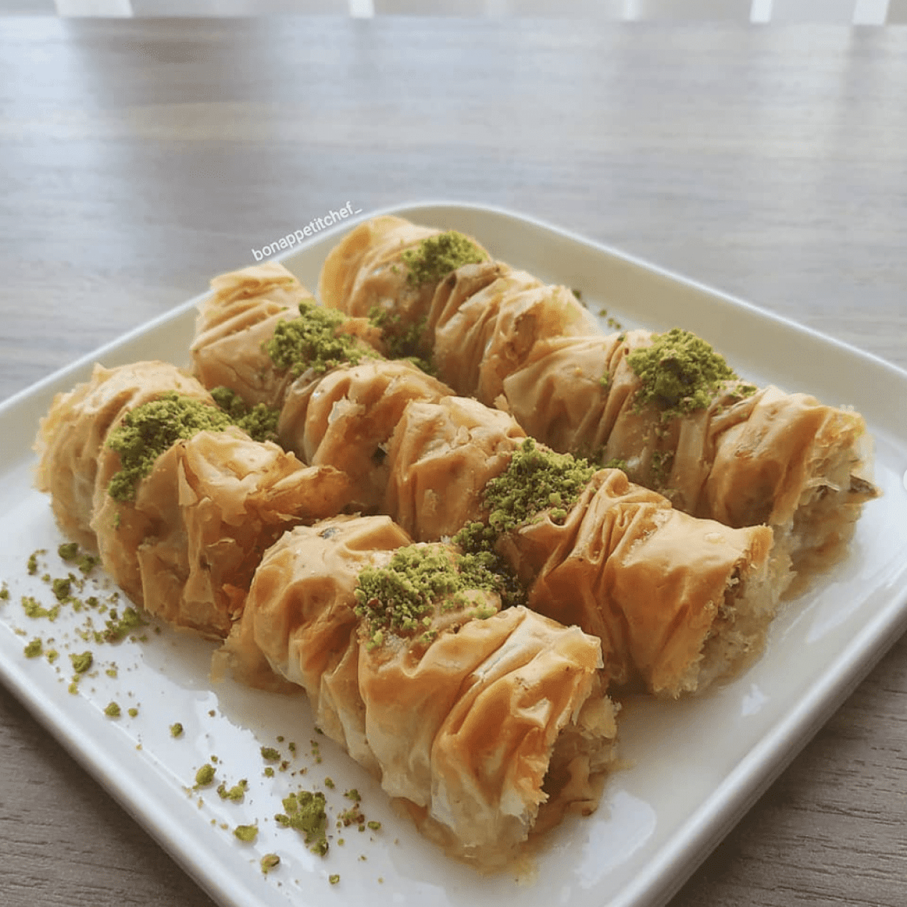 Hazır Baklavalık Yufkadan Burma