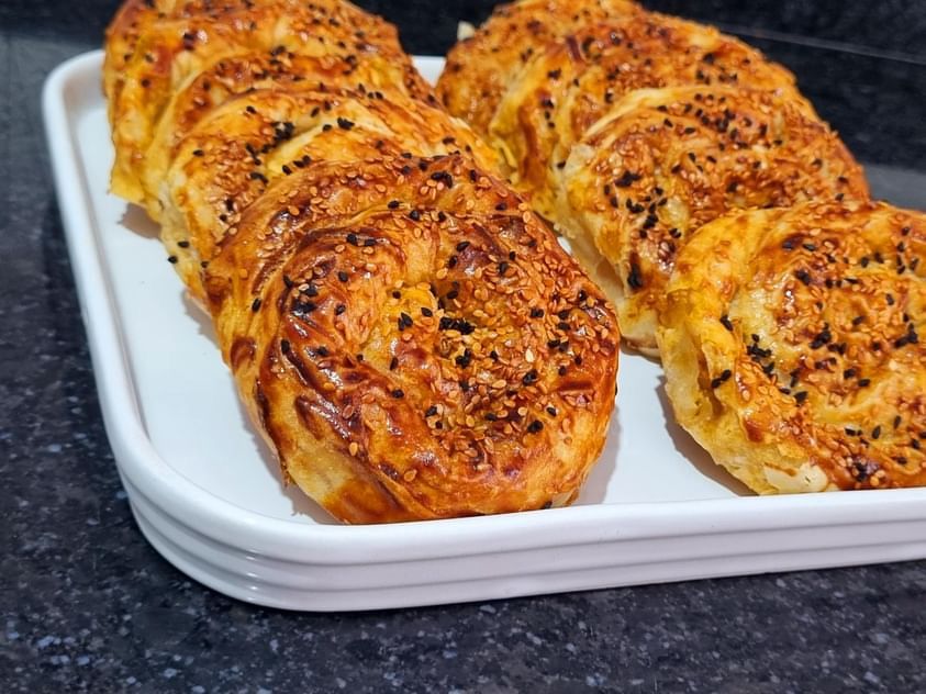 Patatesli Gül Börek