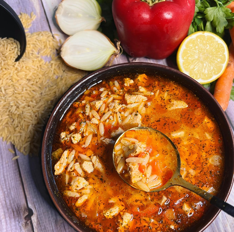 Tavuklu Sebzeli Şehriye Çorbası