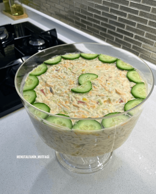 Şehriye Salatası